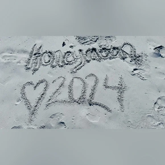 … - Picture 6 of 16